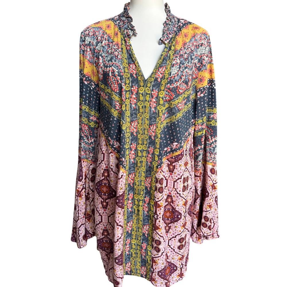 Umgee Boho Mixed Print Tunic Dress Bell Sleeve Ruffle Neck Size Medium - Picture 3 of 7